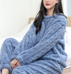 Coral Velvet Pajama Set – Warm Pullover & Pants