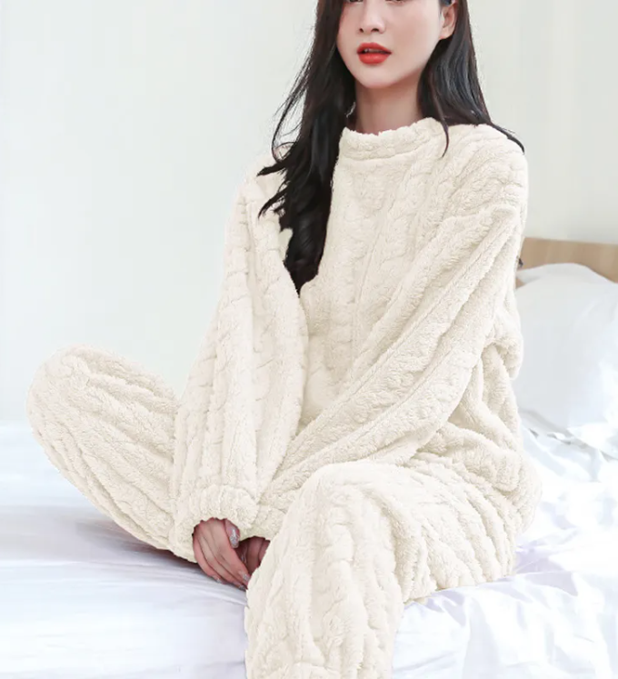 Coral Velvet Pajama Set – Warm Pullover & Pants